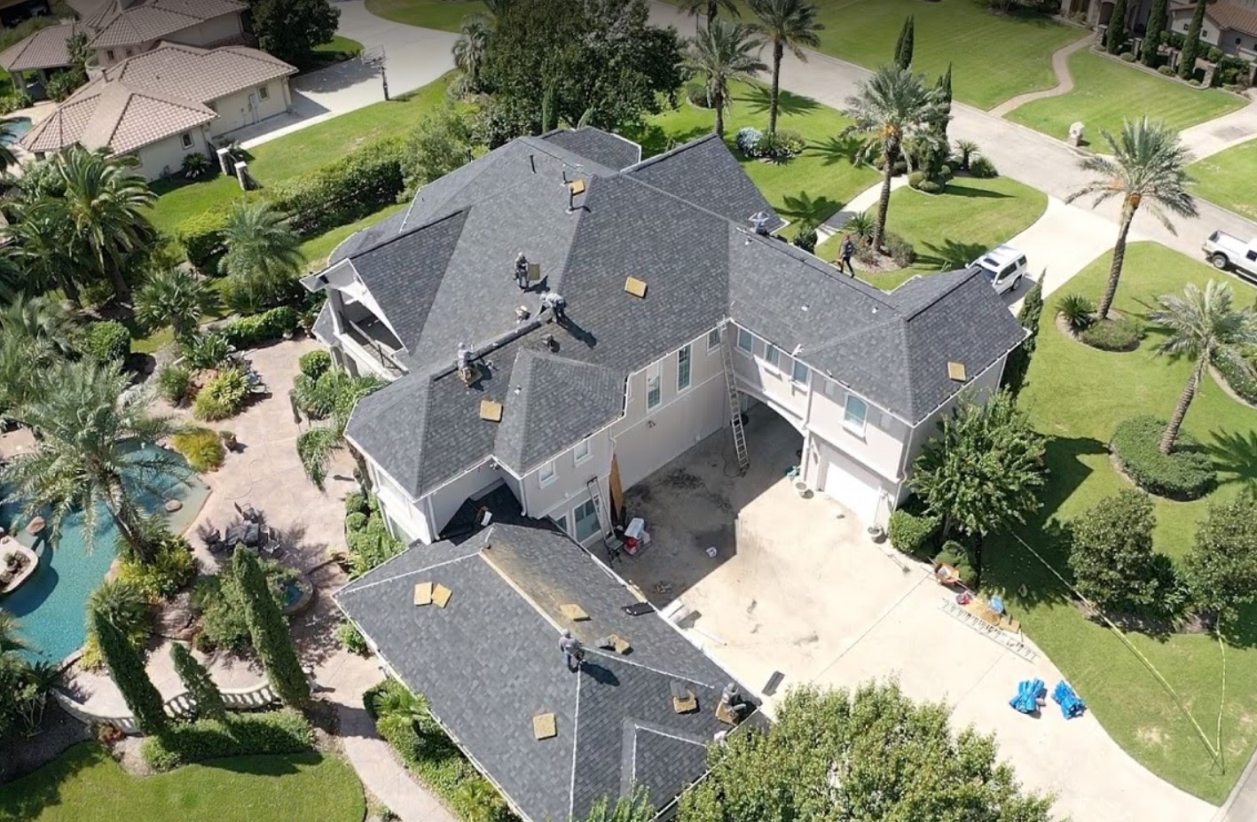 Lone Star Roofing Images