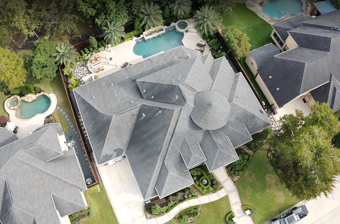 Lone Star Roofing Images